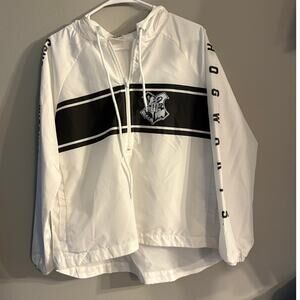 Harry Potter Hogwarts 1/2 Zip Hooded Pullover Windbreaker Size Medium